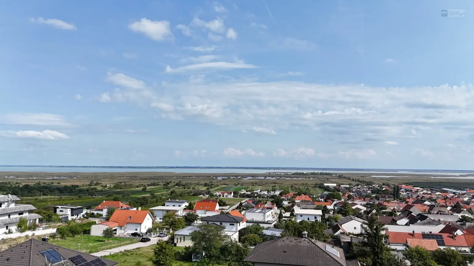 SE(H)ENSUCHT: SIEH DEN SEE!   EINFAMILIENHAUS IN MÖRBISCH MIT SEEBLICK, CARPORT & SOMMERKÜCHE