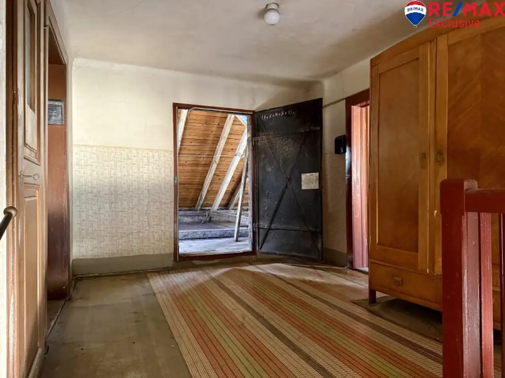 Zeitwandel - Mehrparteienhaus mit Entwicklungspotenzial in Wiener Neustadt!