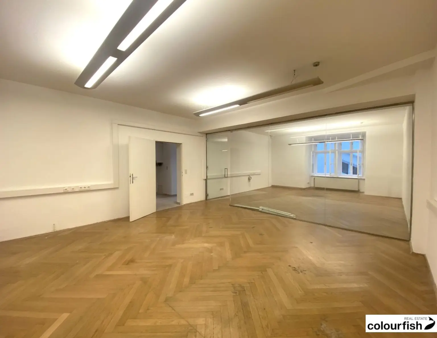 Büro in hübschem Altbau