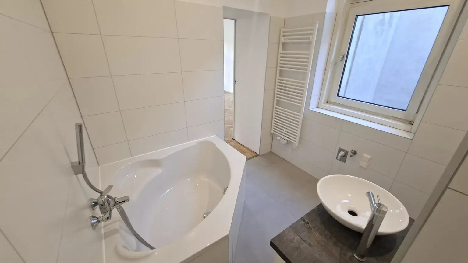 Badezimmer I