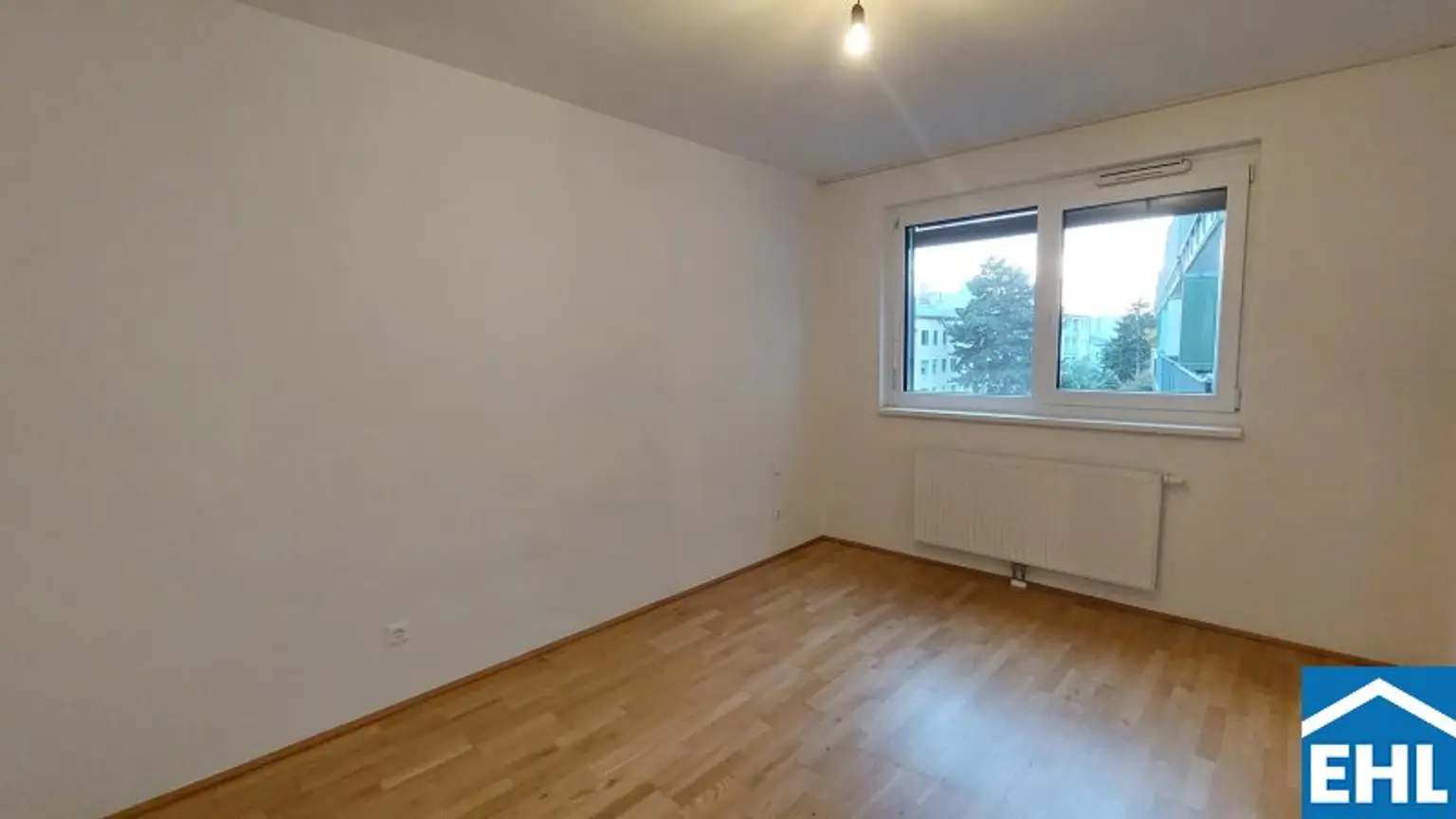 Traumhafte Wohnung mit großzügiger Freifläche!