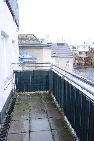 Charmante 64,70m2 DACHWOHNUNG mit 5,42 m2 Terrasse - Nähe U3