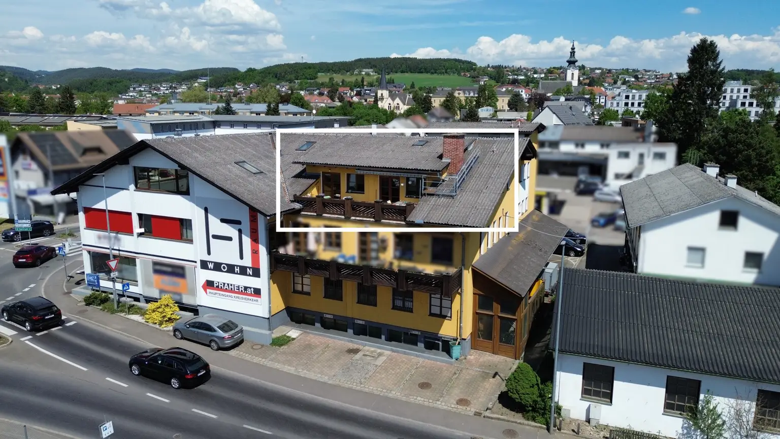 Zuhause über den Dächern