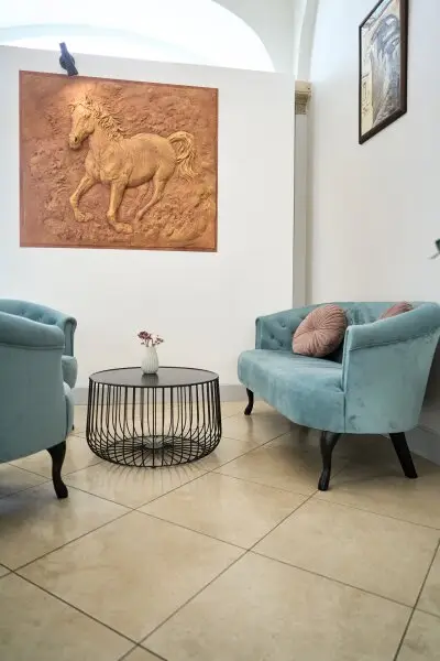 +++ Historischer Immobilienkomplex im Herzen von Sopron mit vielseitigem Entwicklungspotenzial +++