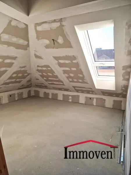 ERSTBEZUG - neue großzügige Wohnung in einem charmantem Altbau (Mietbeginn 01.01.2026)