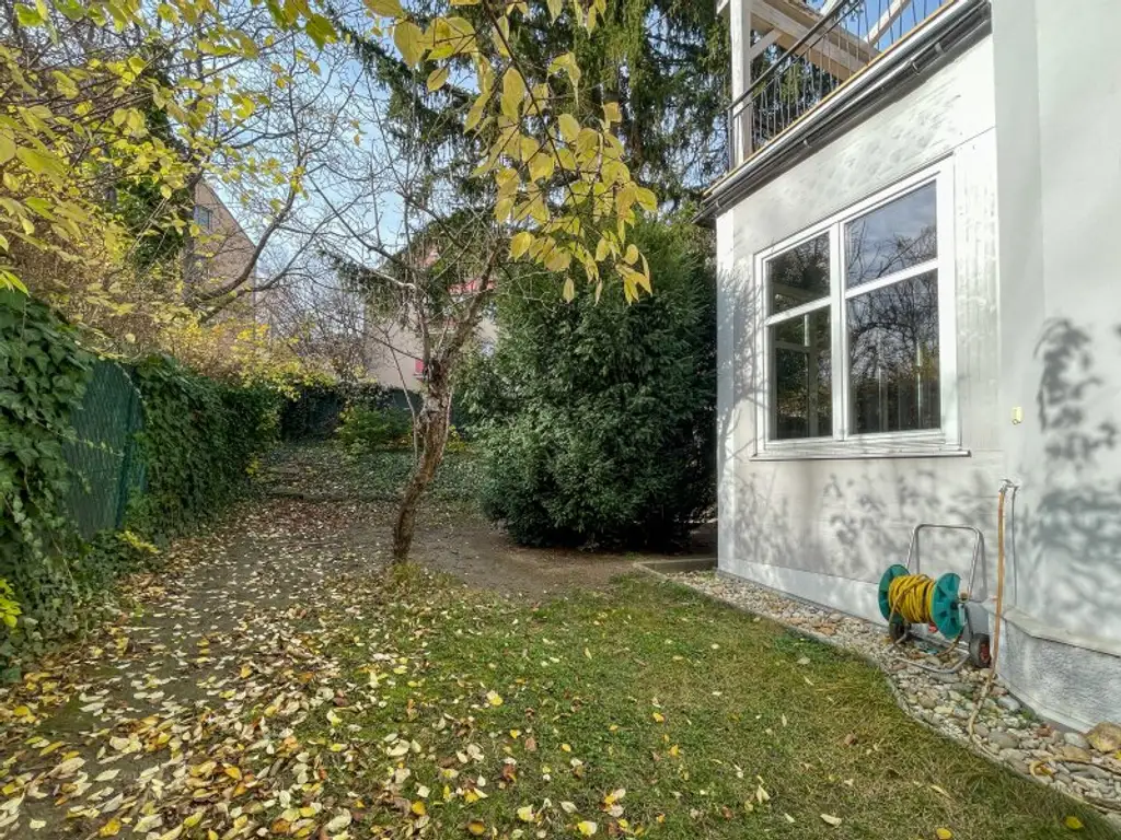 NÄHE LAINZER TIERGARTEN: Charmante 3-Zimmer-Gartenwohnung mit 218m² privater Grünfläche