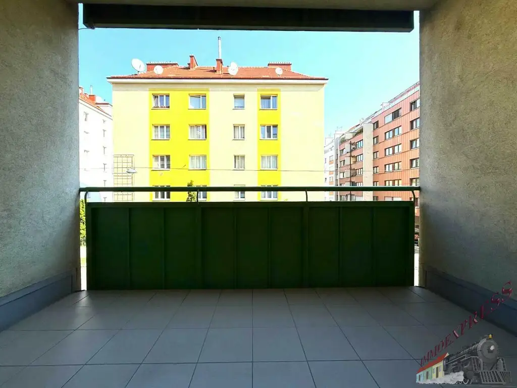 Balkon-Eigentumswohnung in infrastrukturell idealer Lage!