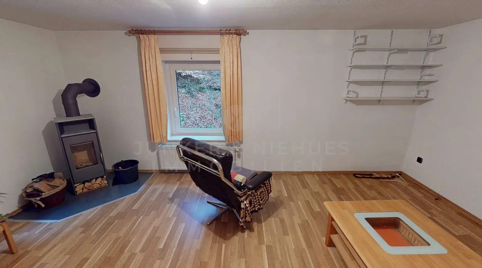 Ruheraum mit Kamin OG