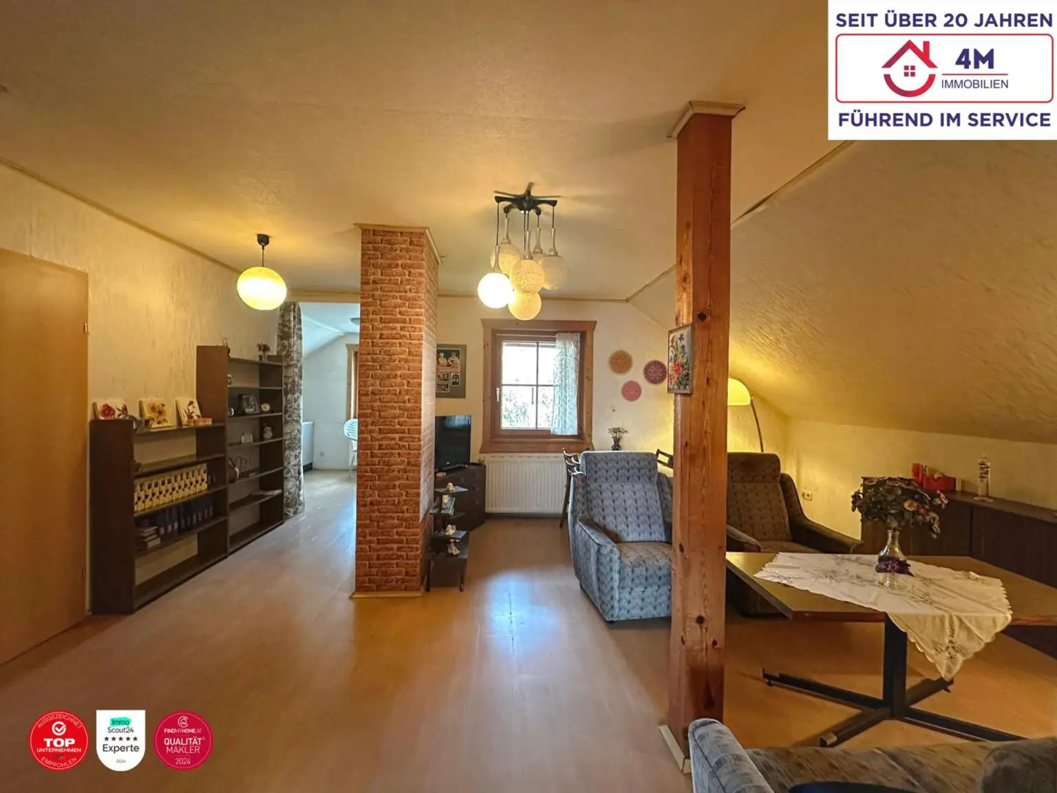 Holzhaus mit Charme & Pool – jetzt entdecken!