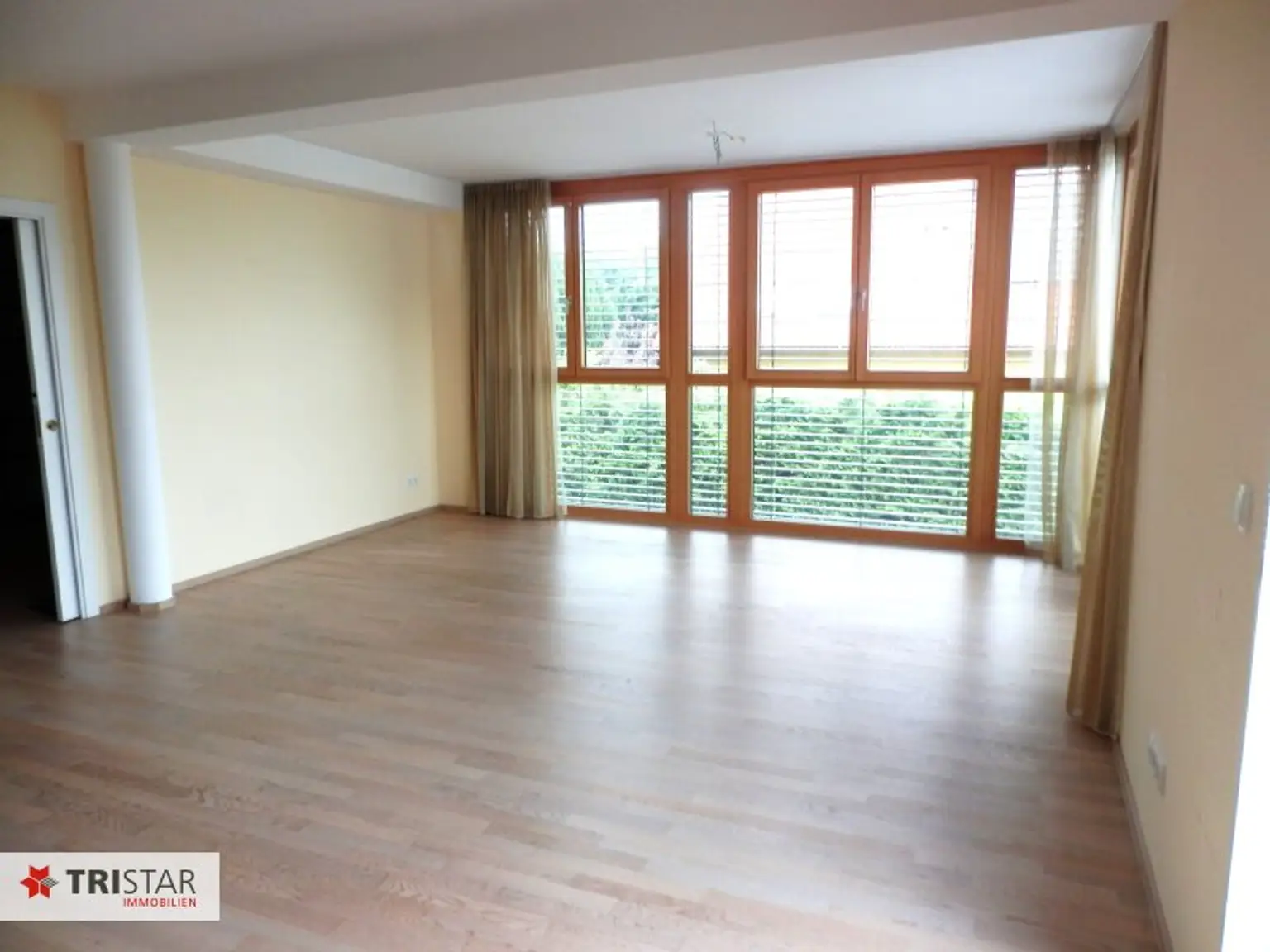 Burg Liechtenstein-Nähe - Exklusive Balkonwohnung in Passivhausbauweise