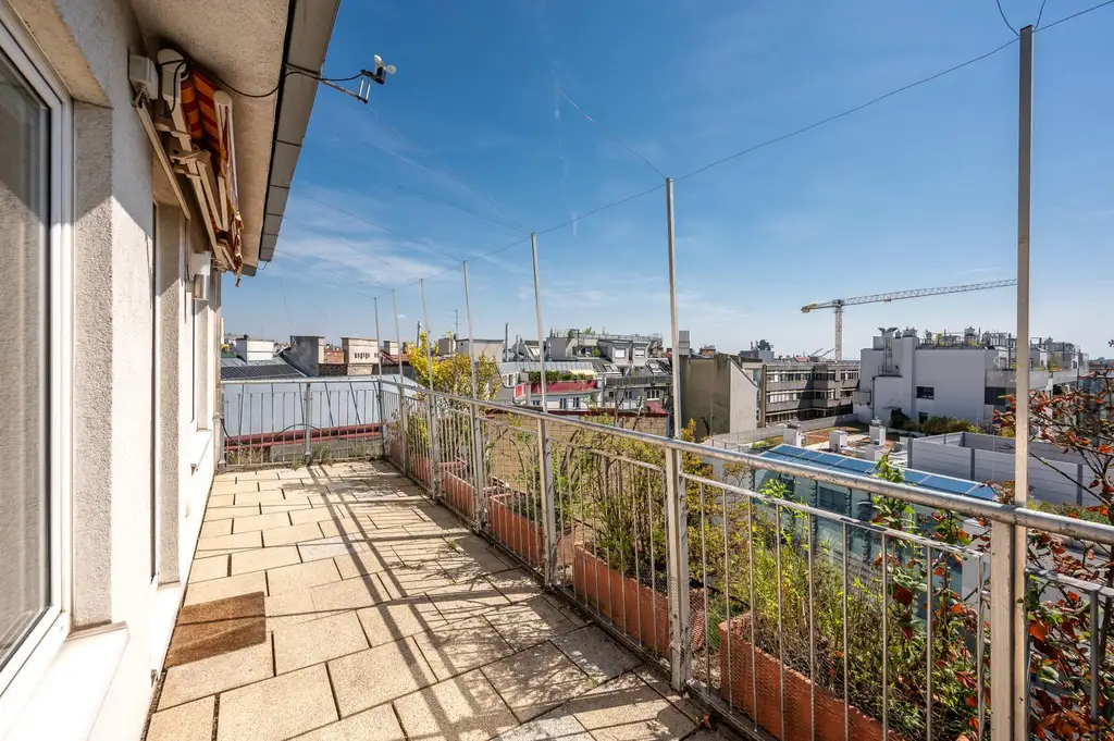 STUDENTEN AUFGEPASST - U3 VOR DER TÜR - MAISONETTE | TERRASSENWOHNUNG