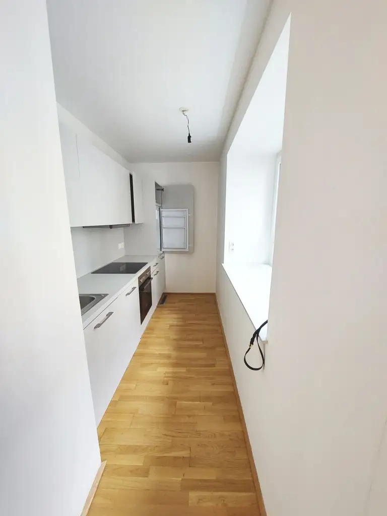 Q11 Leben in Simmering 
- Balkonwohnung mit 2 Zimmern nächst Lorystraße!