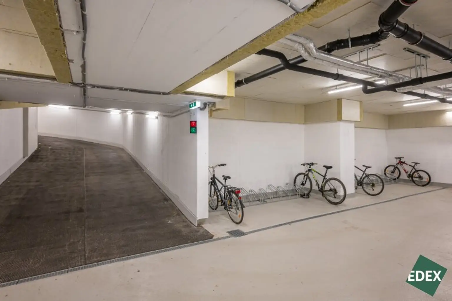 ERSTBEZUG | Sonnige 3-Zimmer-Maisonette-Wohnung mit Garten