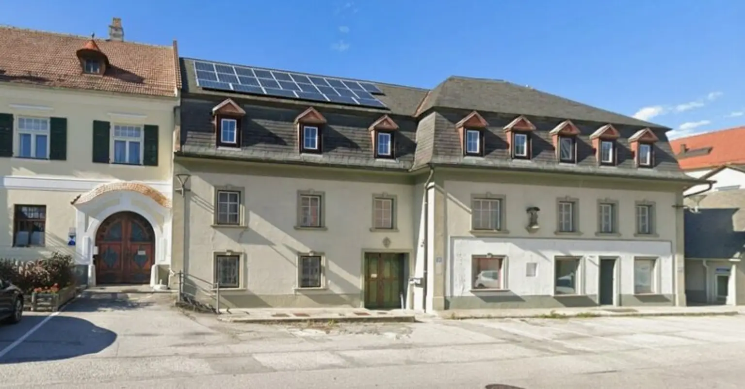 Stadthaus mit Entwicklungspotenzial im Zentrum von Aspang für Anleger oder zur Eigennutzung