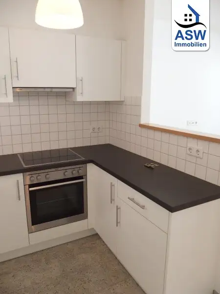 Sonnige 3-Zimmerwohnung mit Loggia Nähe Linzer Straße