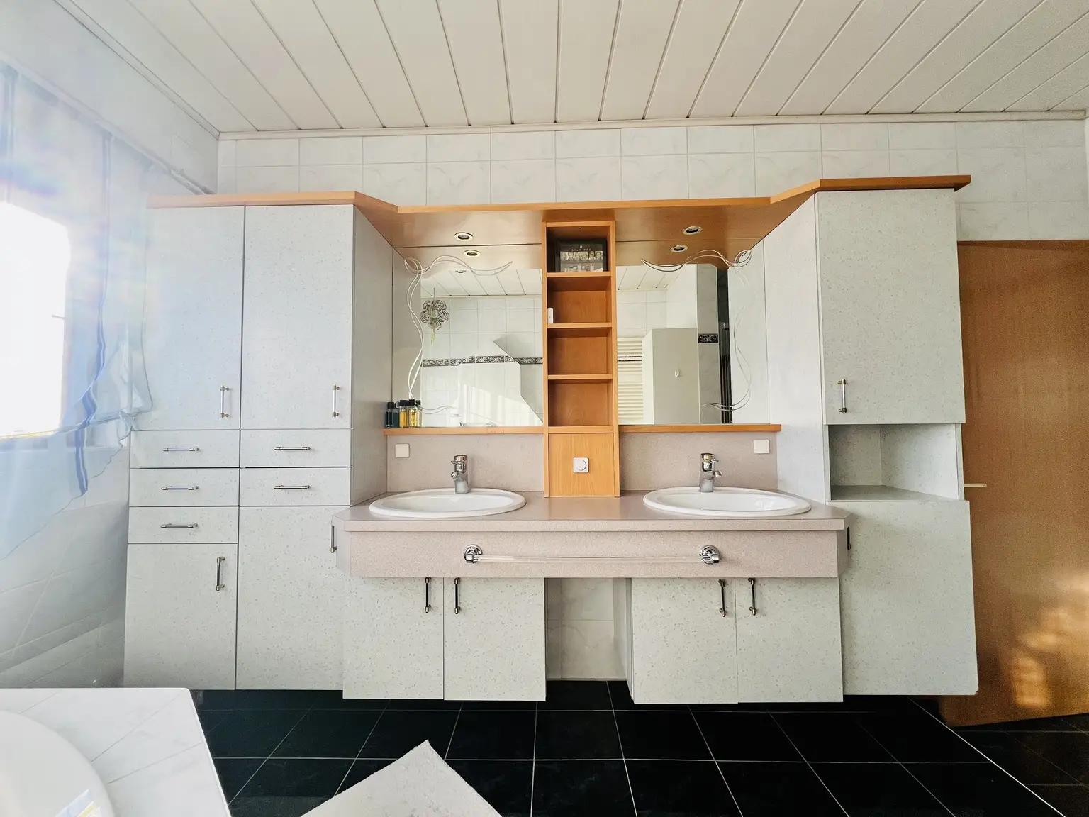 Mehrfamilienhaus mit 17 kw Solaranlage