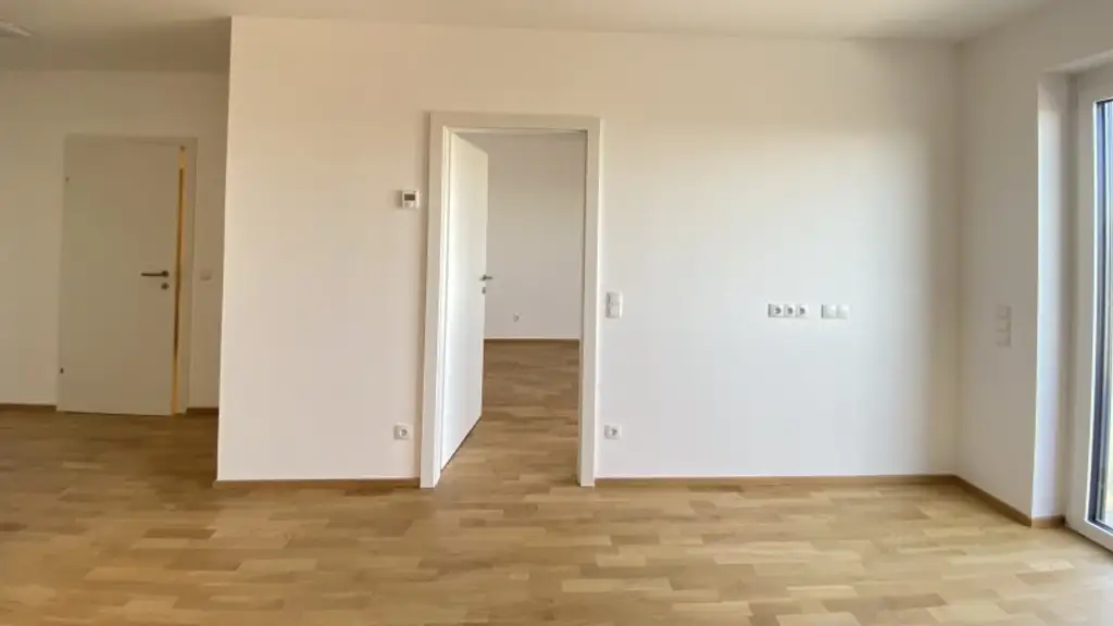 Neubau Erstbezug Moderne Zwei Zimmer Wohnung mit fabelhafter Aussicht