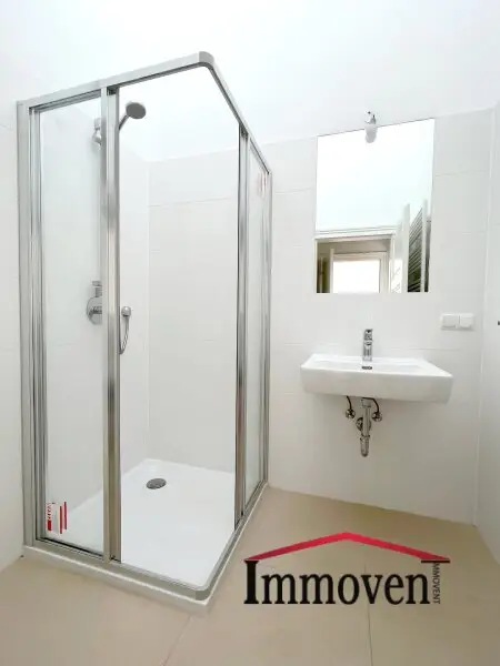Im Herzen des 1. Wiener Gemeindebezirks - 3-Zimmer-Dachgeschosswohnung mit Klimaanlage und Terrasse!