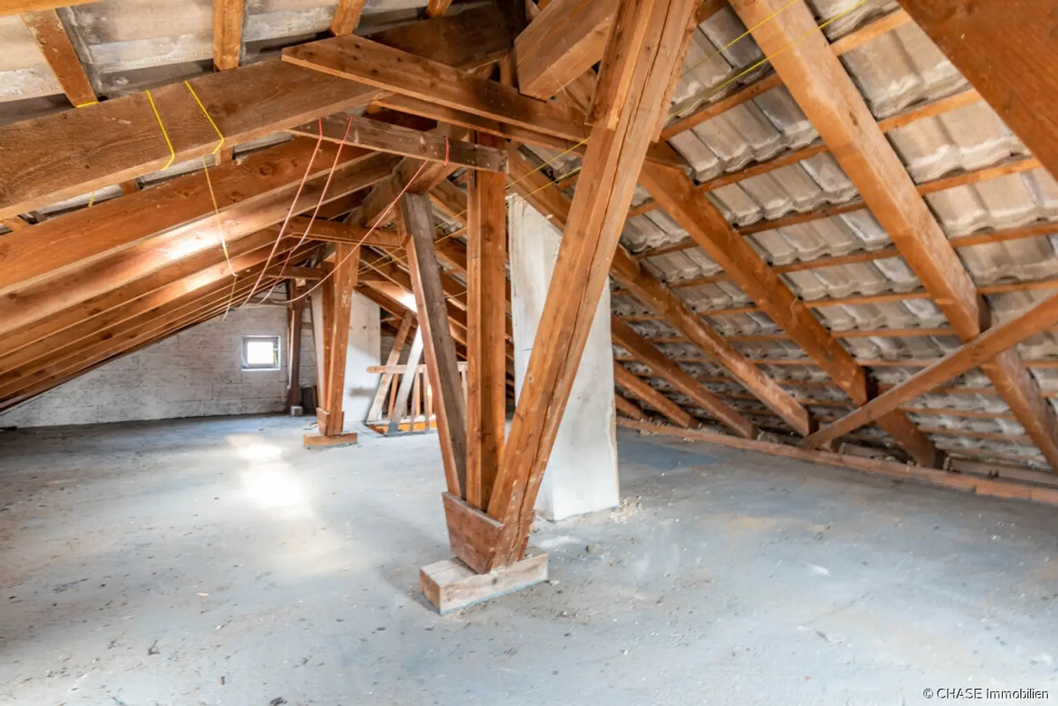 DG - Dachboden Ansicht 2