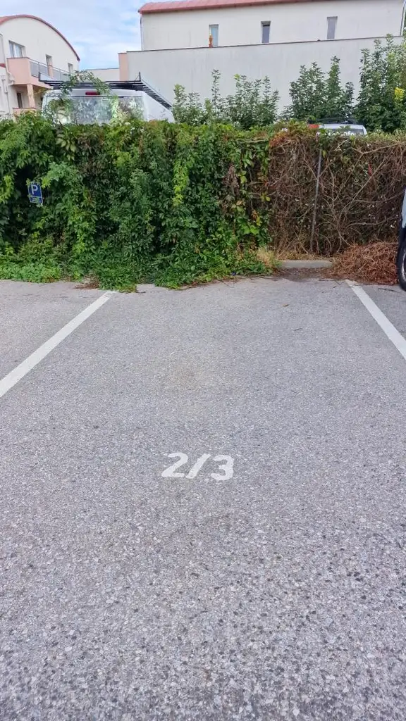 Großzügige 2-Zimmer-Wohnung mit Parkplatz im Zentrum von Oberwaltersdorf – unbefristet zu mieten!