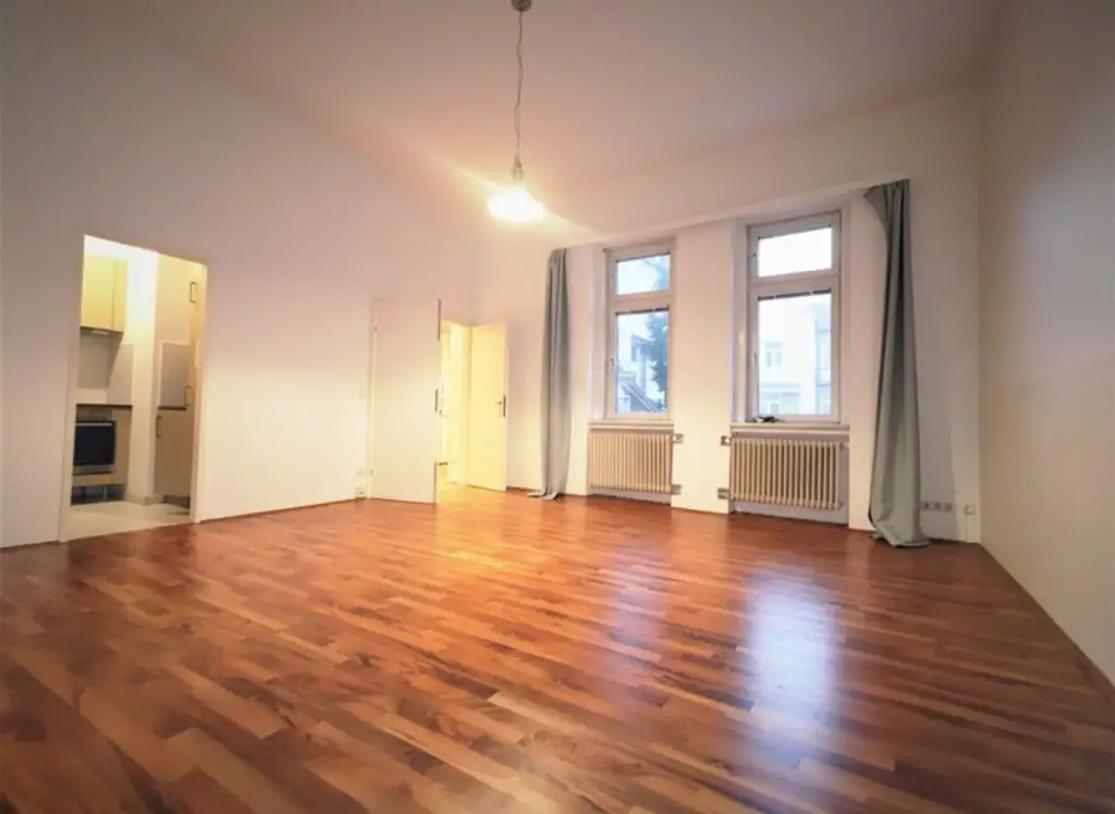 UNBEFRISTET: 2-Zimmer-Wohnung mit separater Küche - Bezug ab FEBRUAR 2026!