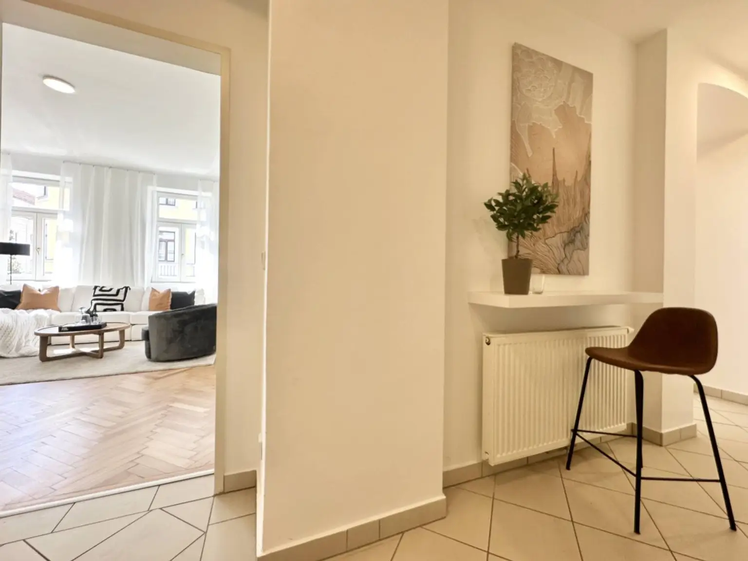 2-Zimmer-Altbau mit Stil – frisch renoviert & bezugsfertig