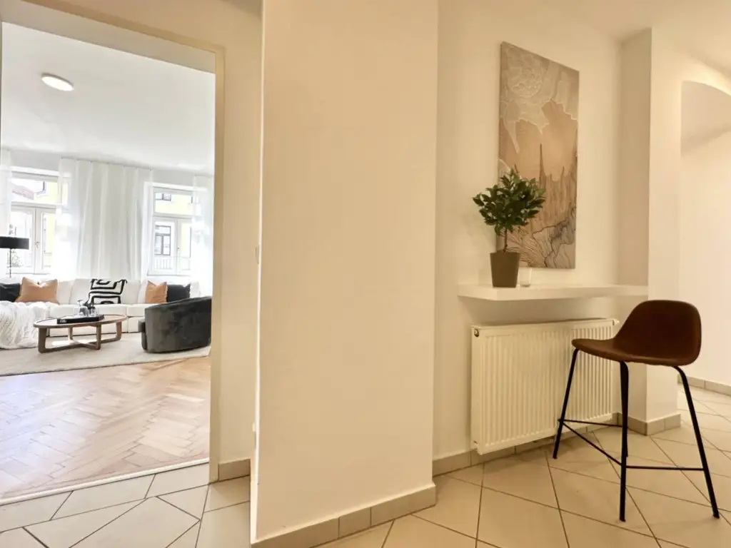 2-Zimmer-Altbau mit Stil – frisch renoviert & bezugsfertig