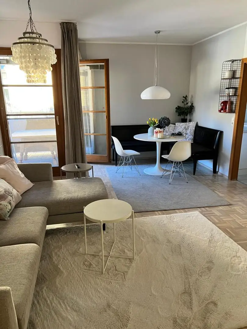 Schöne 3-Zimmer Mietwohnung mit Balkon und überdachtem Autoabstellplatz