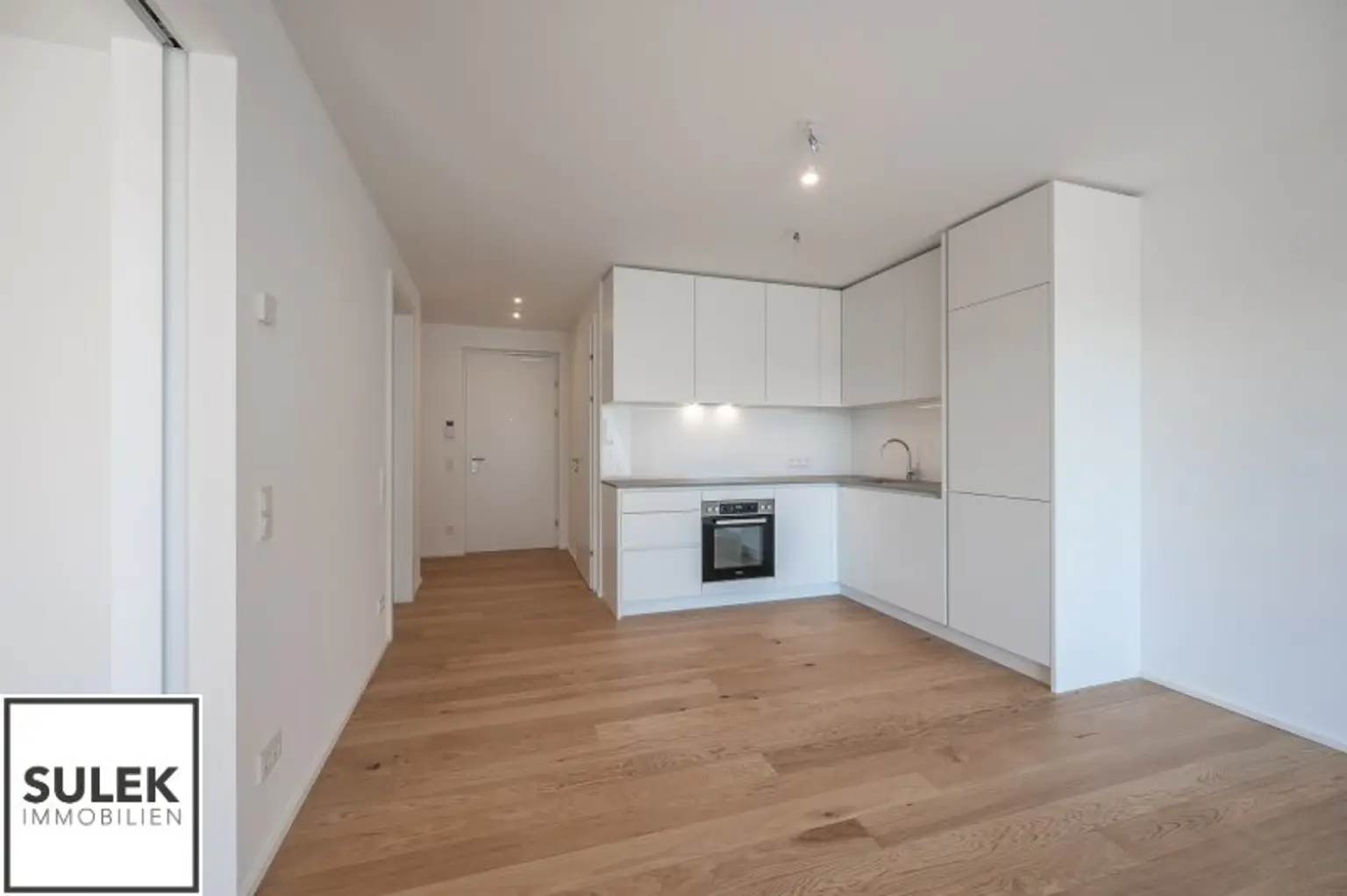Ab November! Gemütliche, helle Kleinwohnung mit sonniger Loggia - Zweitbezug im Projekt Schön102
