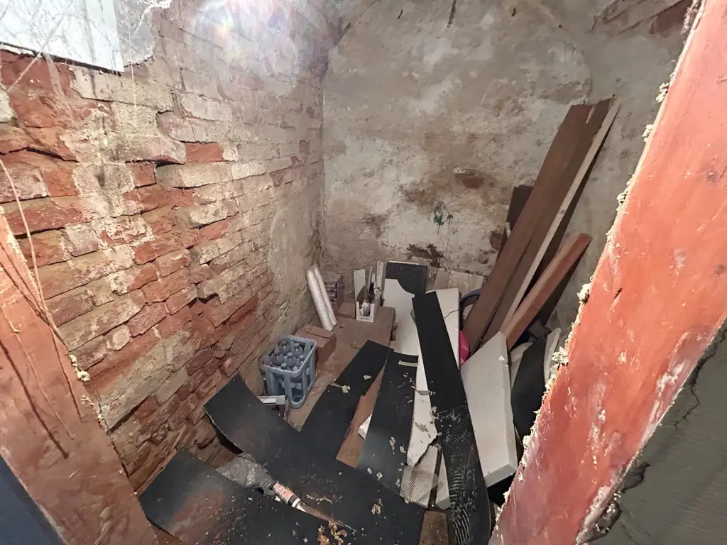 Einfamilienhaus mit großzügiger Halle und viel Potenzial in ruhiger Lage