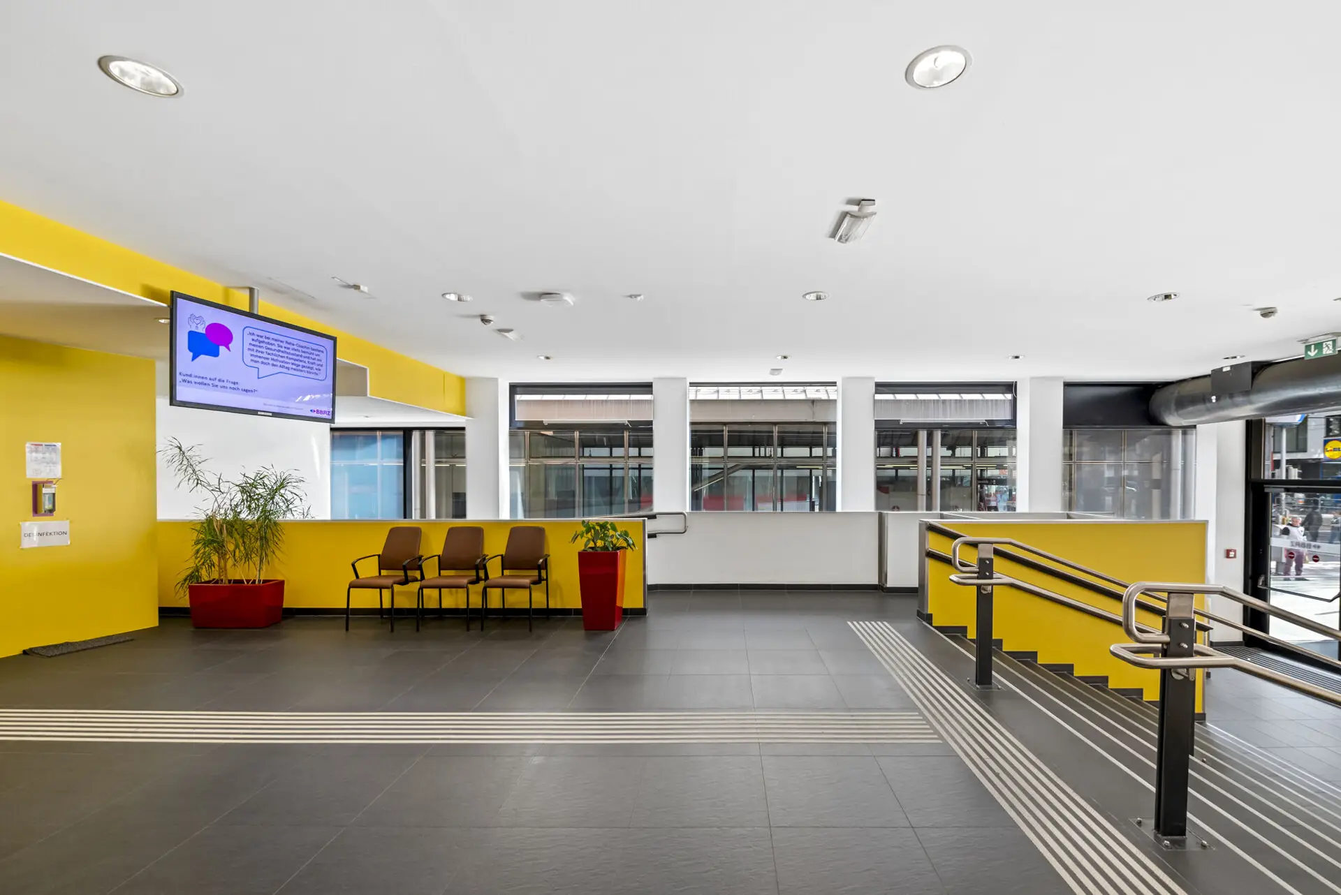 1110 Wien, Simmeringer Hauptstraße 47 Lobby