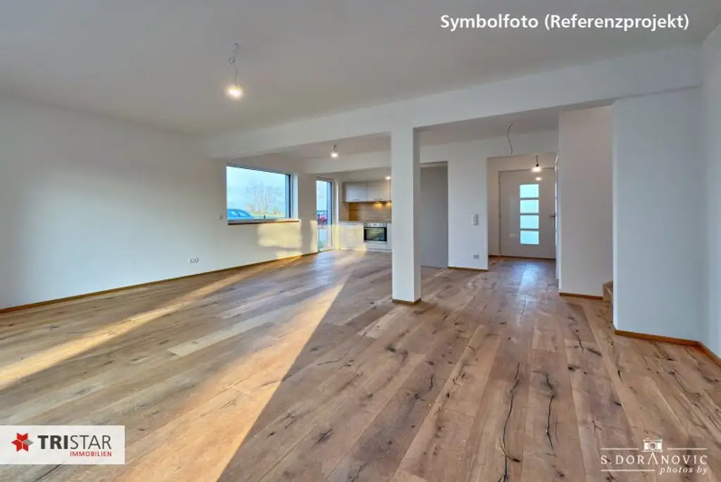 NEU • FAMILIENTRAUM • 4 HÄUSER • GARTEN • TERRASSE • PKW-STELLPLÄTZE • NÄHE LOBAU • LUFTWÄRMEPUMPE • 1220 WIEN