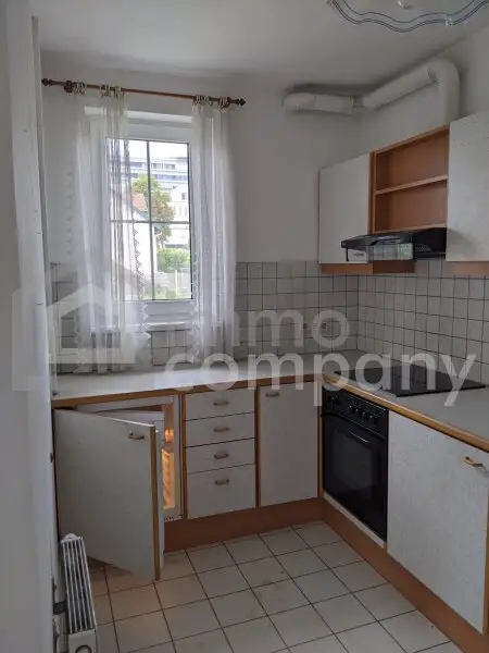 Frisch sanierte gemütliche 2-Zimmer-Wohnung mit Balkon in Mistelbach – Ihr neues Zuhause!