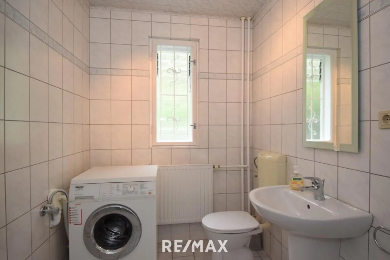 Duschbad im Erdgeschoß