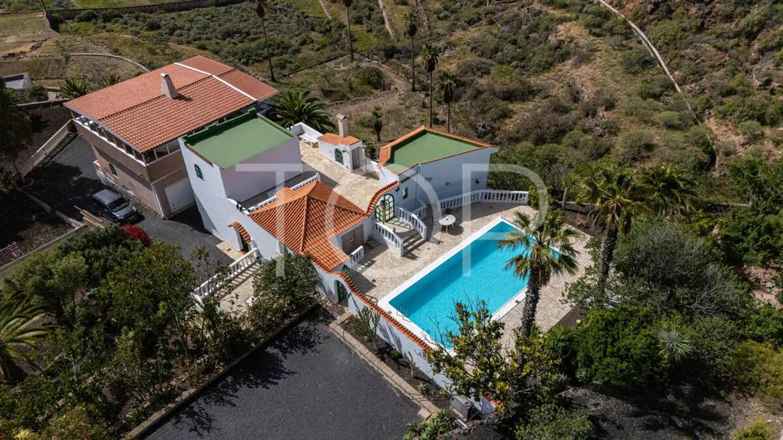 Ein außergewöhnlicher Rückzugsort: Ein tropisches Paradies mit Blick auf den Atlantik, im Süden Teneriffas
