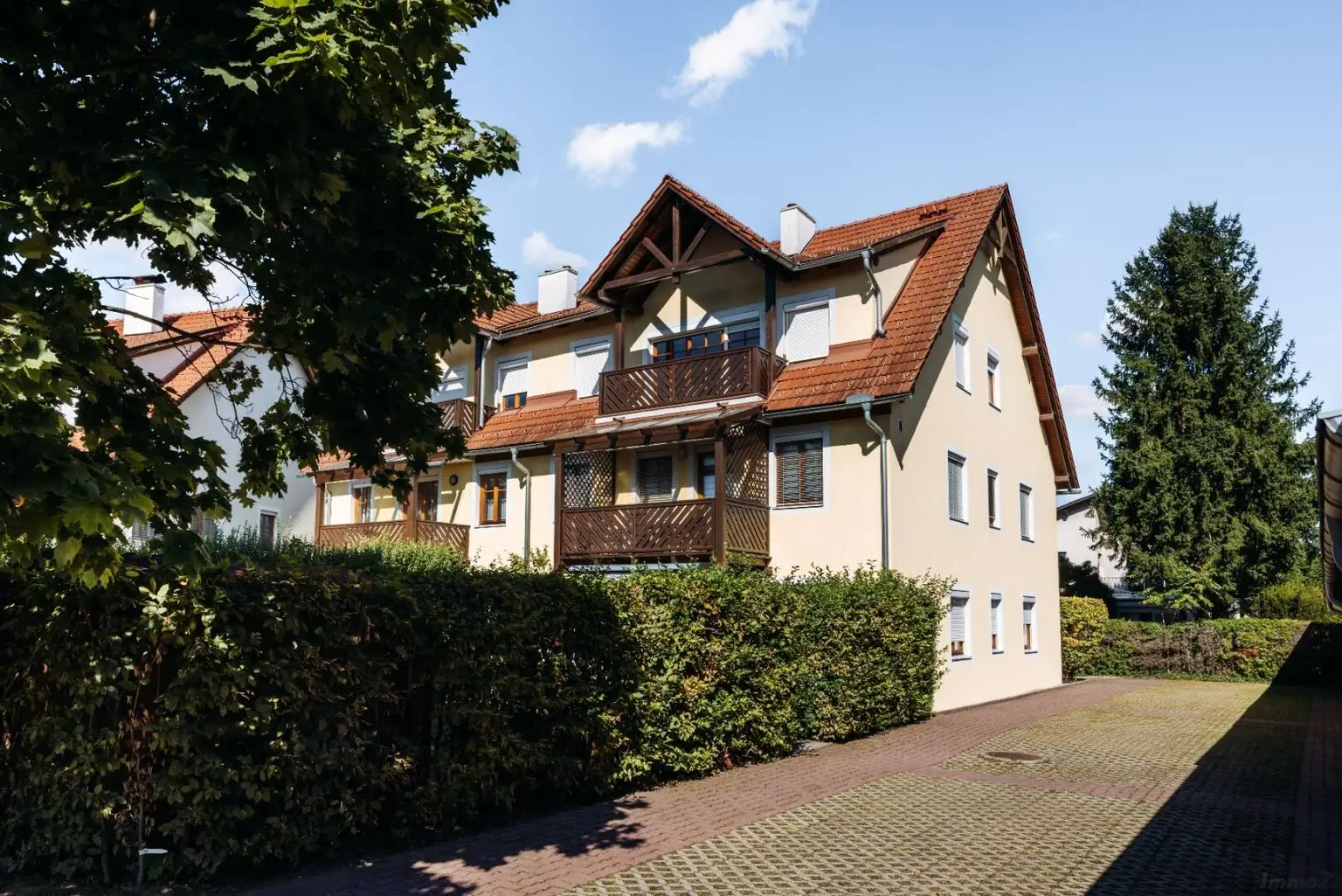 8435 Leitring/Leibnitz: Lichtdurchflutete Wohnung mit Westbalkon in ruhiger Stadtrandlage