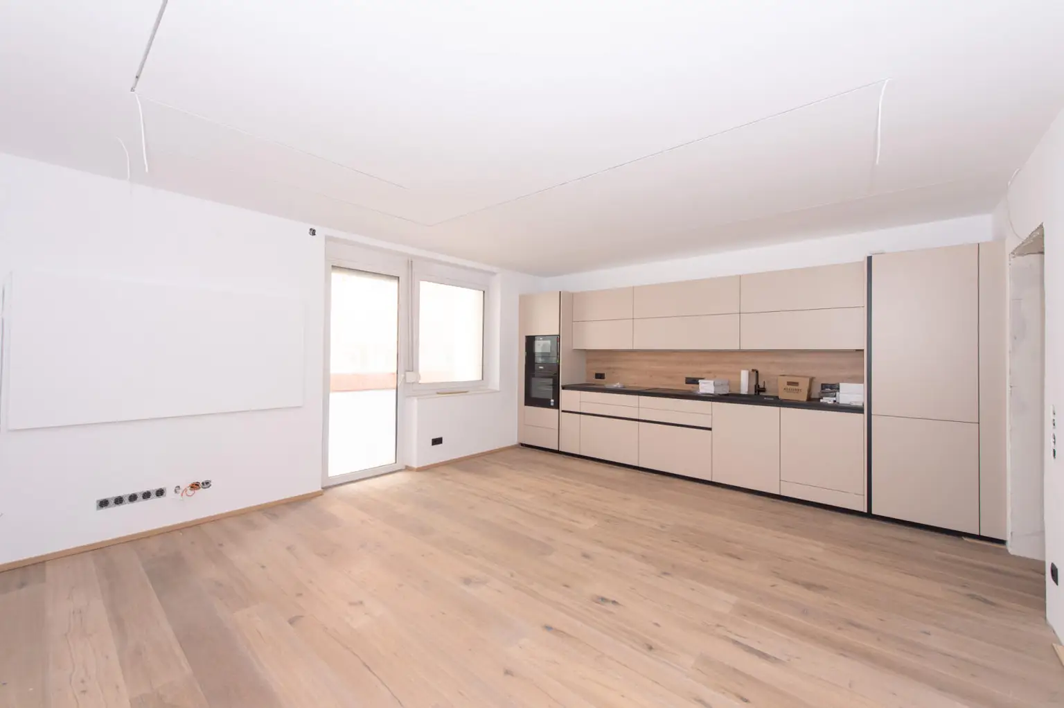 Hauseggerstraße 39 W3-06