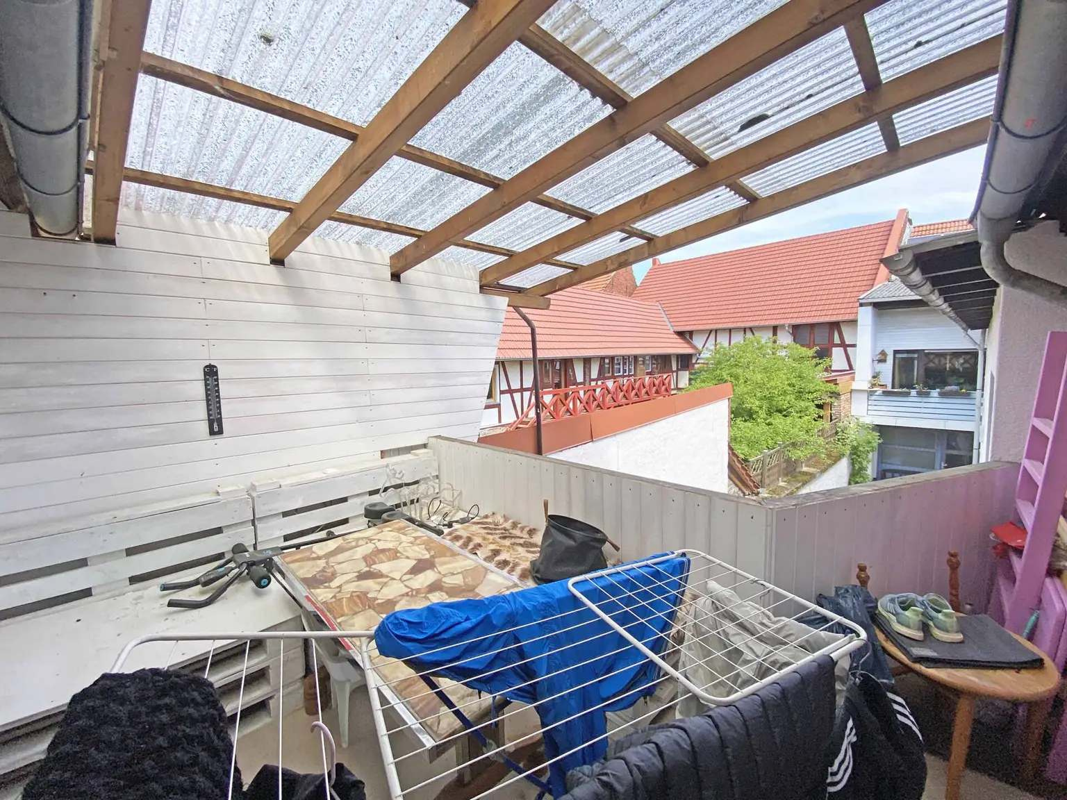 Vorderhaus_Balkon