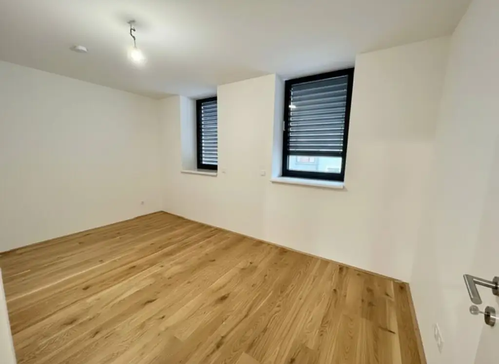 ERSTBEZUG Neue Wohnung mit sonnigem BALKON - Wärmepumpe