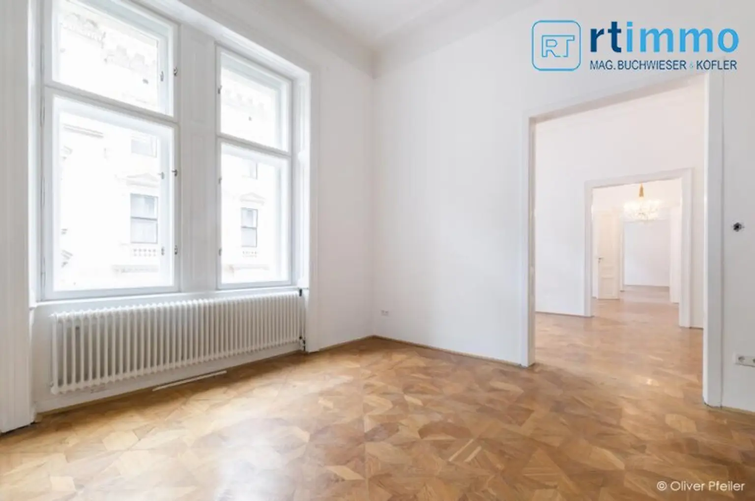 REPRÄSENTATIVE KLASSISCHE BEL ETAGE WOHNUNG IM BOTSCHAFTSVIERTEL