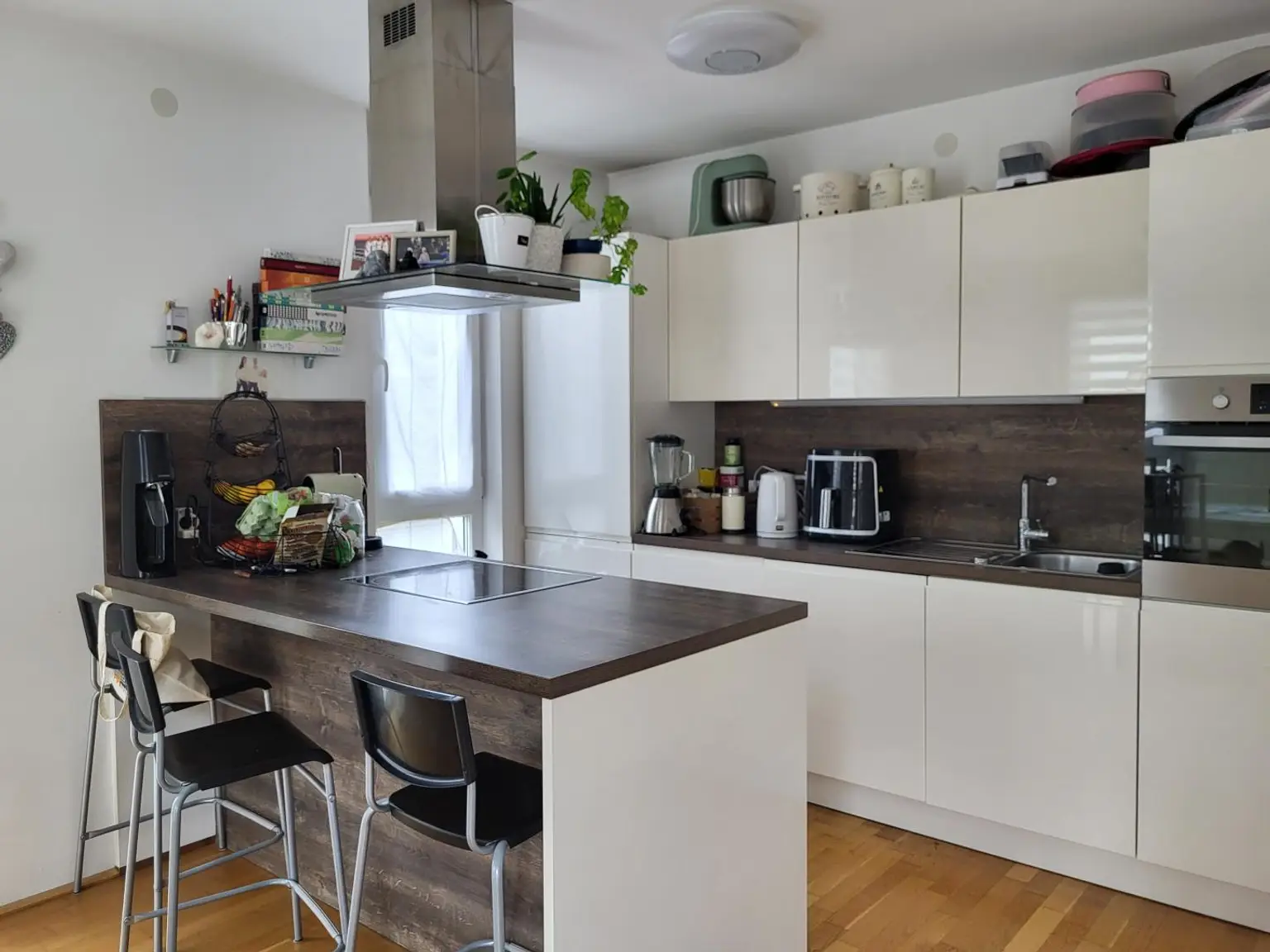 NEU! Moderne Maisonette mit Dachterrasse und Bergblick in Mötz