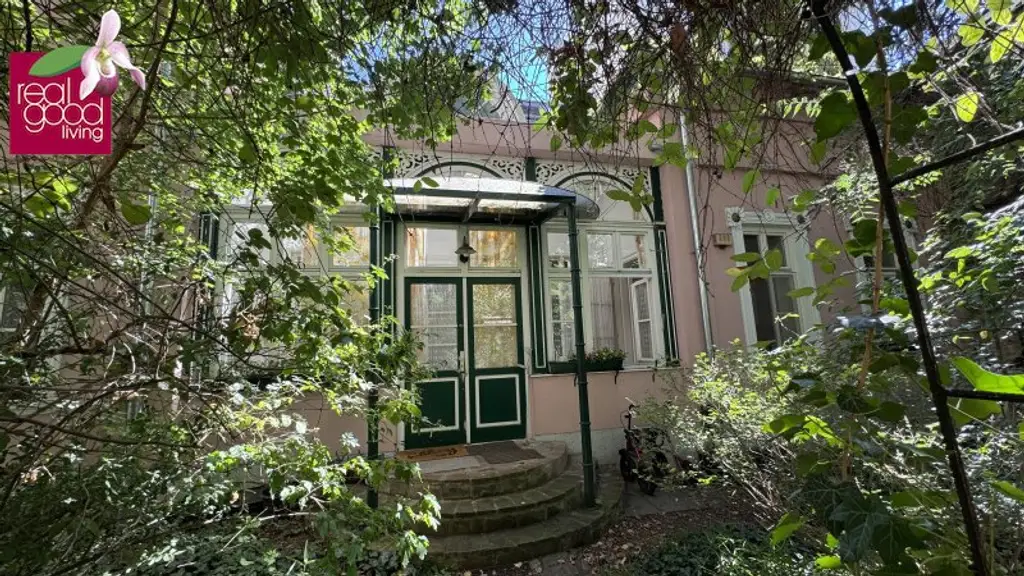 „Charmantes Zinshausensemble nahe Schloss Schönbrunn – mit Geschäftslokal, Dachgeschoßausbau & separater Gartenvilla“