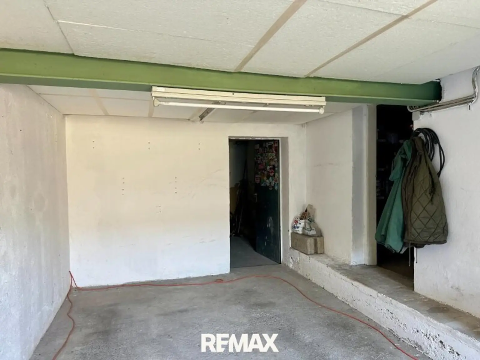 Garage, Keller