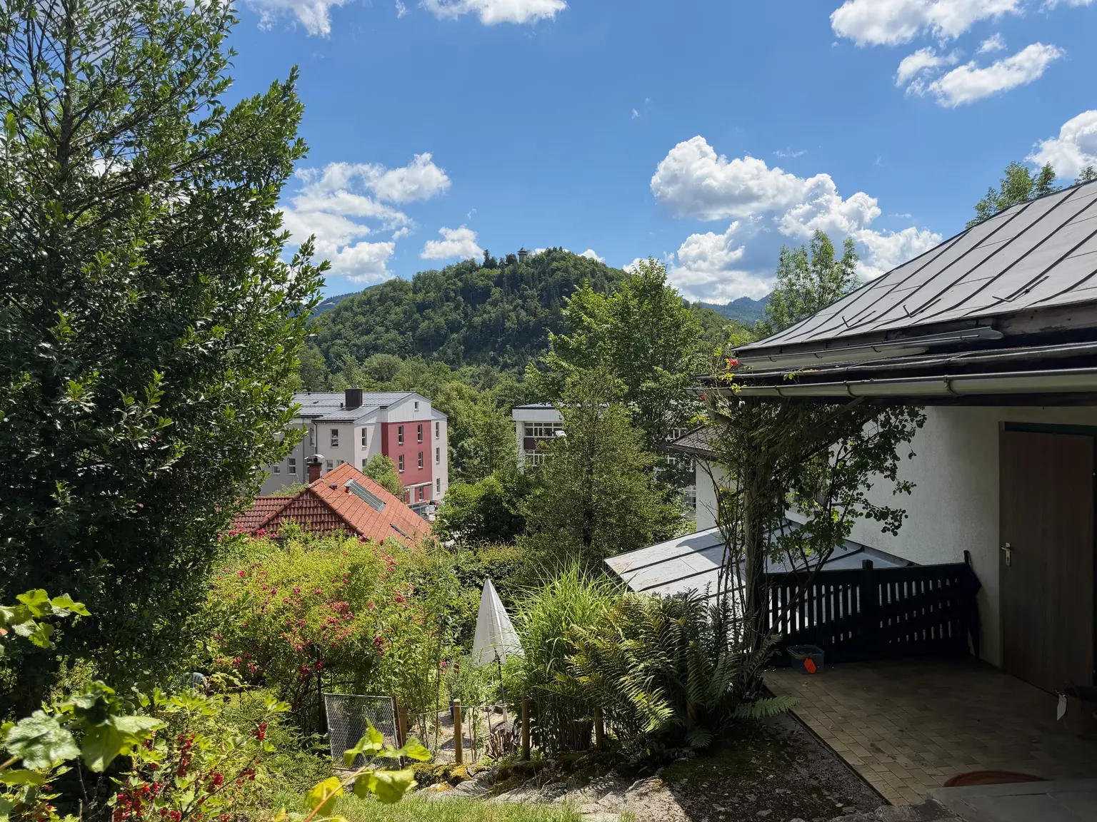 Grundstück mit historischem Bestand und Blick zum Siriuskogel – Potenzial für Villa oder Doppelhaus