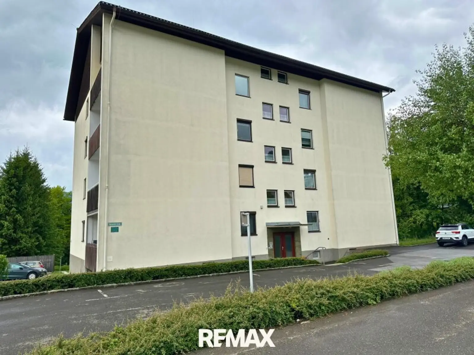*** Charmante 2-Zimmer-Wohnung mit Loggia & Bergblick in Aflenz ***