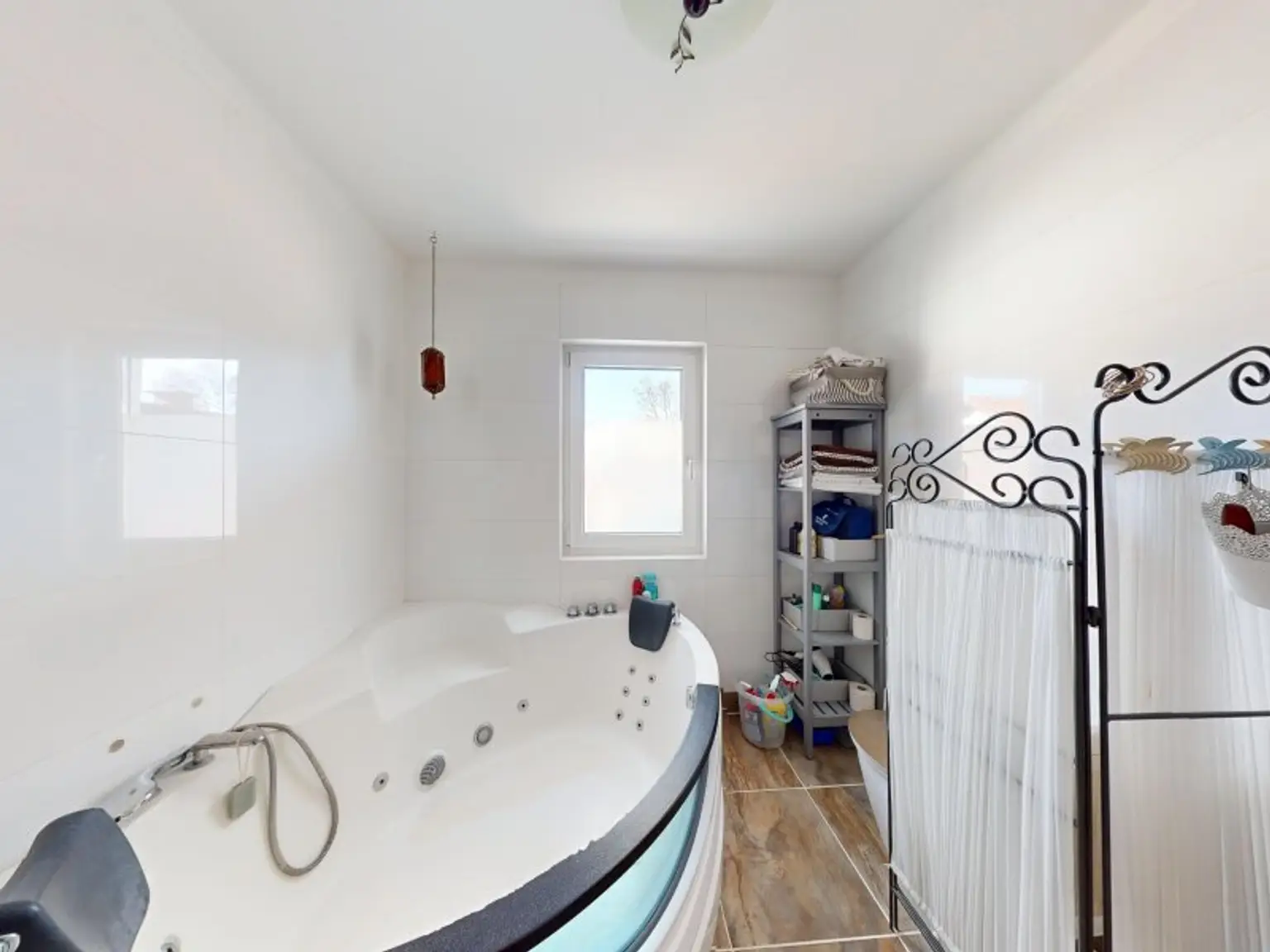 Wohnen mit Anhang: Wunderbares 4-Zimmer-Einfamilienhaus und gemütliches Zweithaus auf einem Grundstück! Fußnähe U1 Leopoldau!