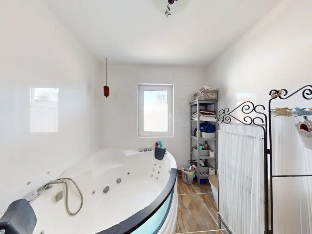 Wohnen mit Anhang: Wunderbares 4-Zimmer-Einfamilienhaus und gemütliches Zweithaus auf einem Grundstück! Fußnähe U1 Leopoldau!