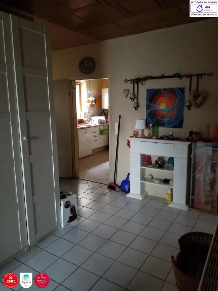 Solider Bungalow mit Wohlfühlcharakter – ideal für Jungfamilien und Ruhesuchende