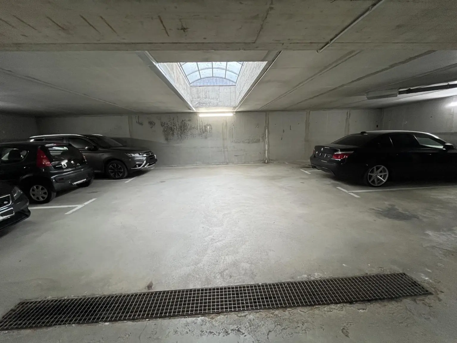 Moderne, gemütliche Wohnung mit Loggia und Tiefgaragenplatz