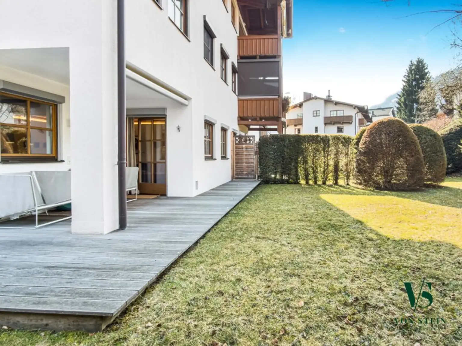 Eigengarten mit Terrasse